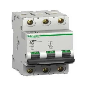 Автоматический выключатель Schneider Electric Multi9 3P 6А (B) 10кА (ШНАЙДЕР) Автоматический выключатель Schneider Electric Multi9 3P 6А (B) 10кА (ШНАЙДЕР)