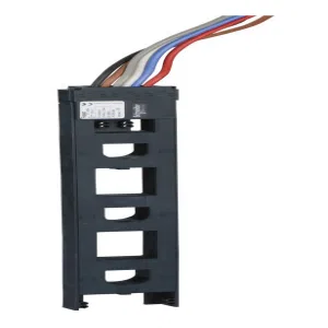Трёхфазный комплект трансформаторов тока Schneider Electric 150/5А 1.5ВА, кл.т. 1, LV480881 (ШНАЙДЕР) Трёхфазный комплект трансформаторов тока Schneider Electric 150/5А 1.5ВА, кл.т. 1, LV480881 (ШНАЙДЕР)