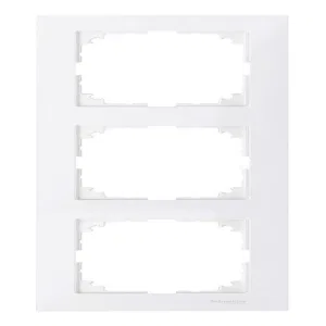 Schneider Electric MERTEN M-PURE MTN4030-3619: рамка 3 поста, полярно-белый (ШНАЙДЕР) Schneider Electric MERTEN M-PURE MTN4030-3619: рамка 3 поста, полярно-белый (ШНАЙДЕР)