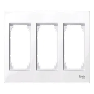 Рамка 3 поста Schneider Electric MERTEN M-PLAN, активно-белый (ШНАЙДЕР) Рамка 3 поста Schneider Electric MERTEN M-PLAN, активно-белый (ШНАЙДЕР)