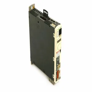 Schneider Electric LXM32CD18N4 сервопривод управления перемещением (ШНАЙДЕР) Schneider Electric LXM32CD18N4 сервопривод управления перемещением (ШНАЙДЕР)