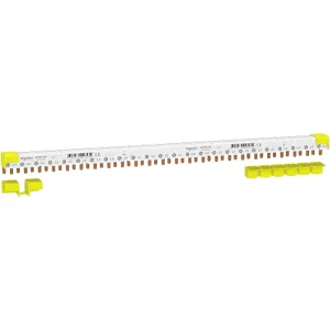 A9XPC724 SE ACTI 9 Шинка греб. 3(P+N) (NL1NL2NL3…(шаг 9мм)) для iDPN, iCV40, iDIFK 80А 24 мод. (ШНАЙДЕР) A9XPC724 SE ACTI 9 Шинка греб. 3(P+N) (NL1NL2NL3…(шаг 9мм)) для iDPN, iCV40, iDIFK 80А 24 мод. (ШНАЙДЕР)